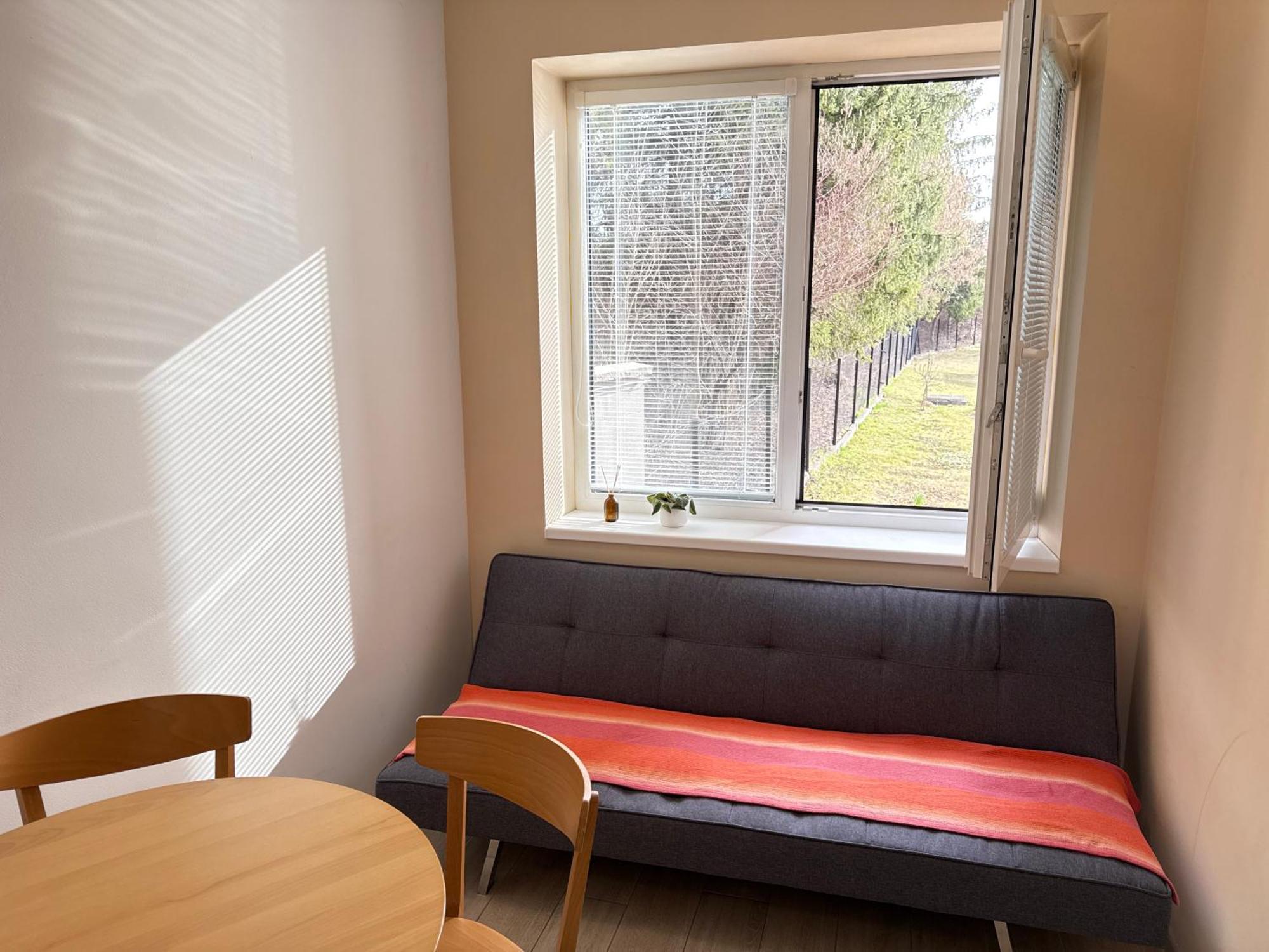 Apartmany Leto Frýdek-Místek エクステリア 写真